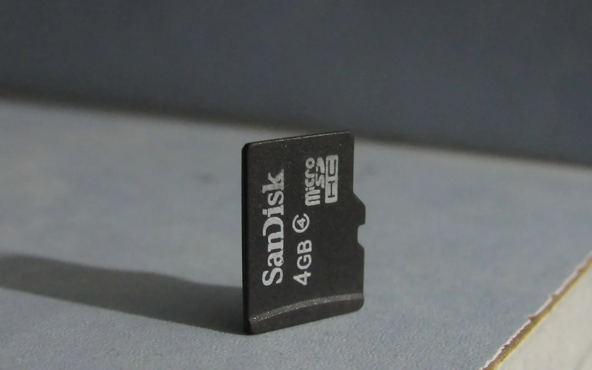 Comparativo de cartões microSD Express para Nintendo Switch 2 em 2026 — Samsung, SanDisk, PNY e fanxiang