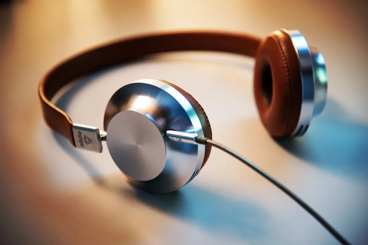 Espuma de memória e arco de suspensão Espuma com memória e arco ajustável de headset gamer over-ear premium