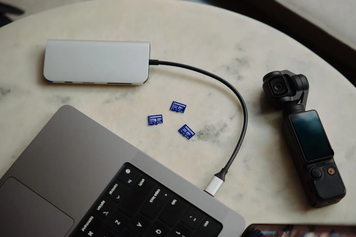 Diferença entre Hub USB-C e Docking Station: Qual Usar?