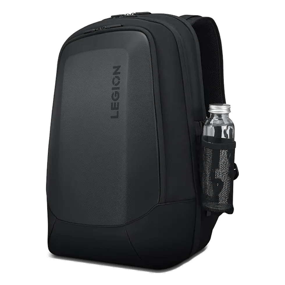 Mochila Lenovo Legion Armored preta em ângulo com bolso lateral de malha para garrafa