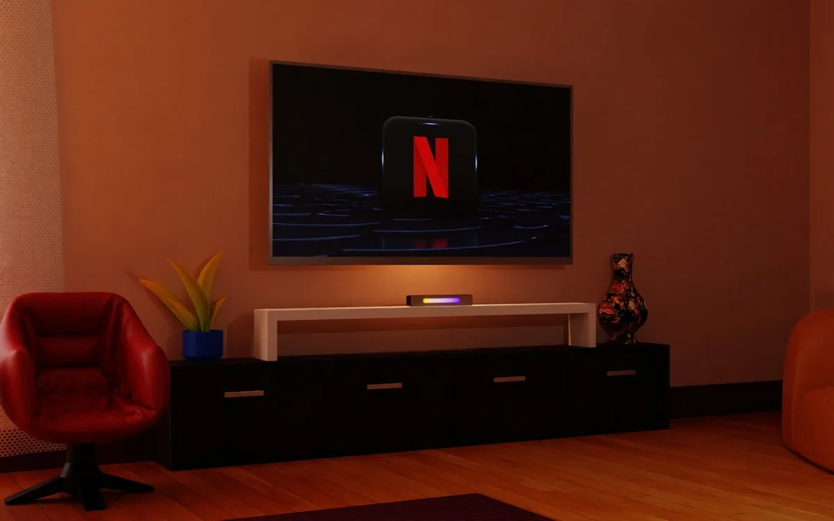 Painel OLED mostrando cena com preto absoluto e cores vibrantes em jogo de ação noturno