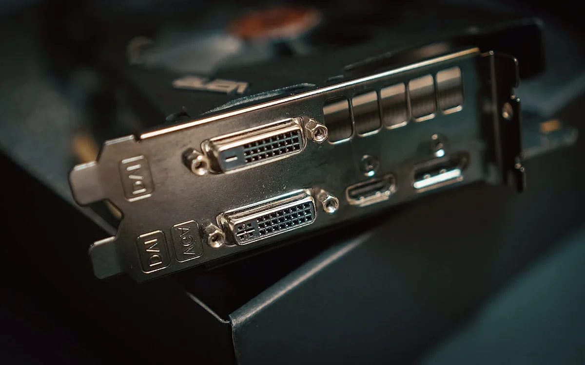 Mini PC Dá para Upar Memória e SSD? Guia 2026