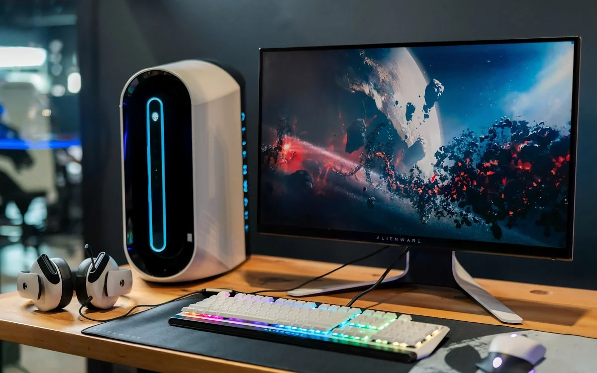Mini PC Gamer ou PC Gamer Torre: Qual Vale Mais em 2026?