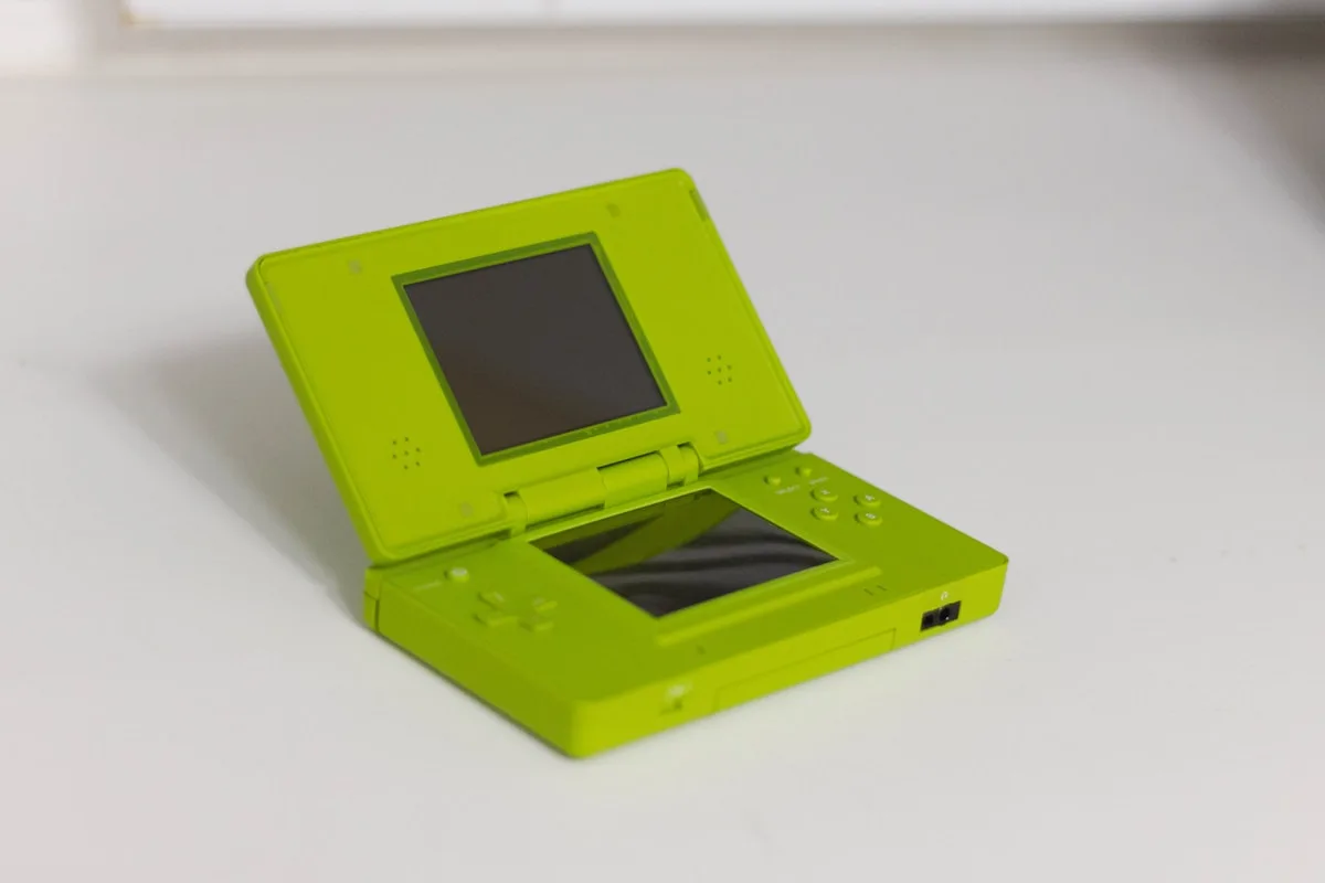 Miyoo Mini Plus Review: Vale a Pena o Handheld em 2026?