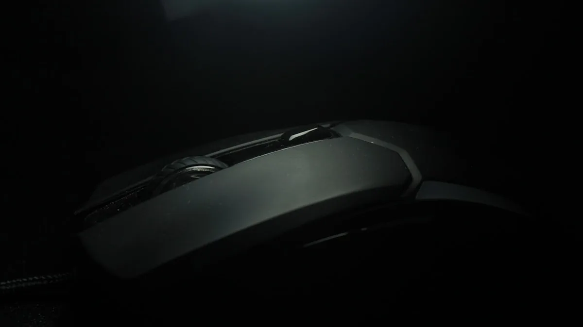 Ajuste de DPI no software do mouse gamer mostrando perfis de 400, 800 e 1600 pontos por polegada
