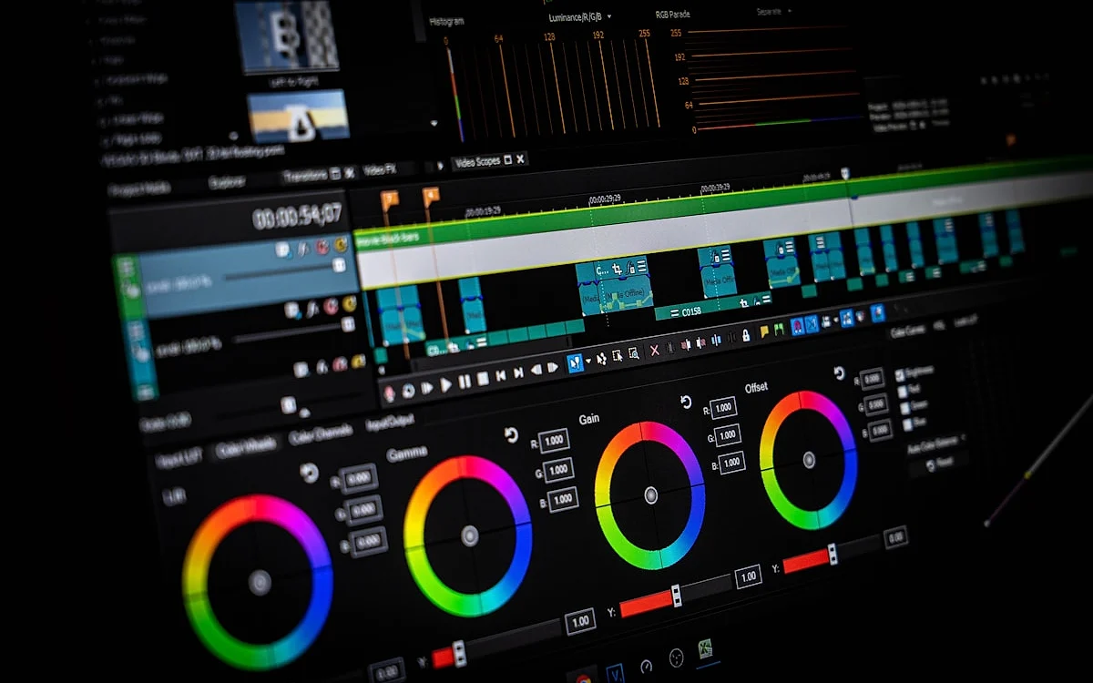 Painel do Nvidia Broadcast com fundo removido por IA e redução de ruído ativados para live