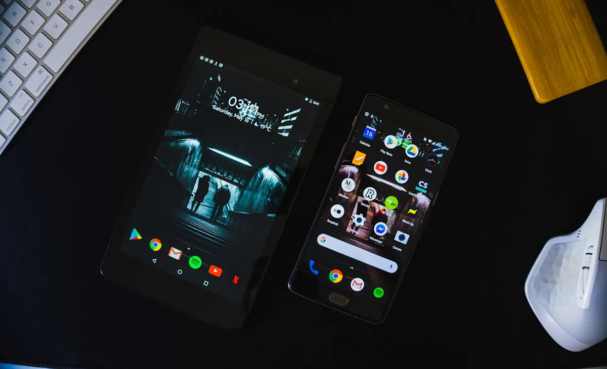 Xiaomi vs Samsung: desempenho comparado por faixa de preço para jogos Benchmarks comparando Xiaomi POCO X7 Pro e Samsung Galaxy A56 em desempenho para jogos mobile