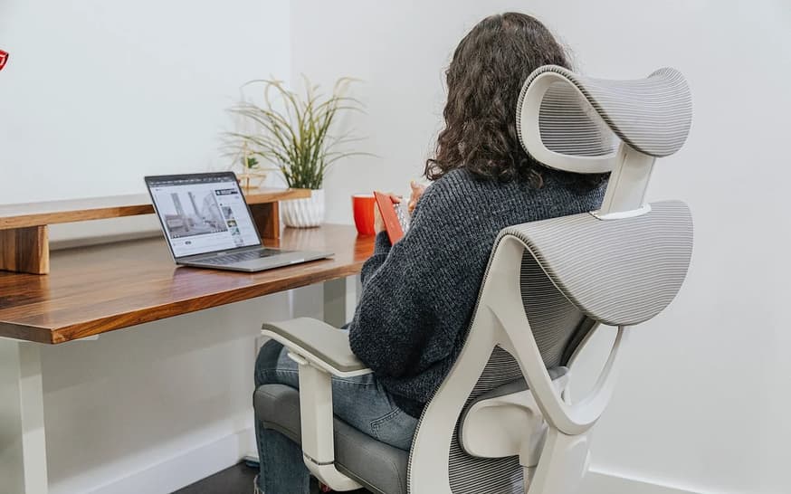 Altura Ideal da Mesa Gamer: Como Calcular e Evitar Dor