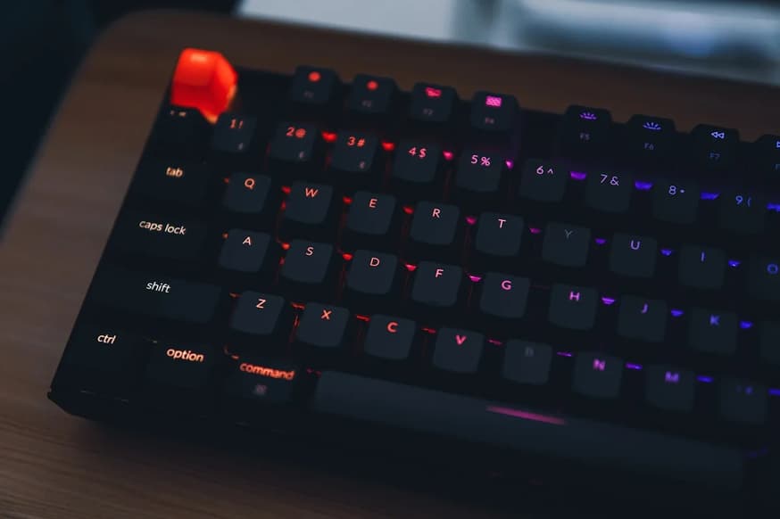 Como Escolher Teclado Mecânico: Guia Completo 2026