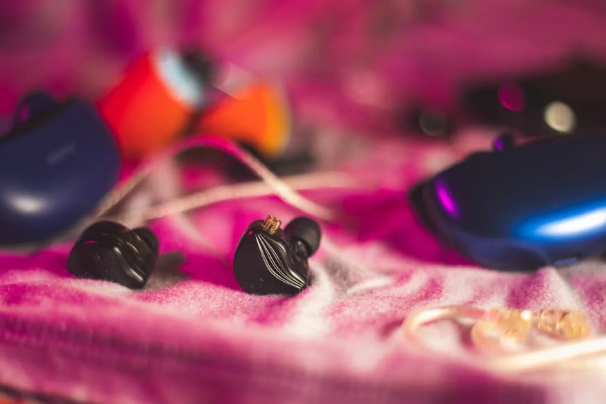 Melhor Fone In-Ear KZ para Games em 2026: Top 5 Modelos