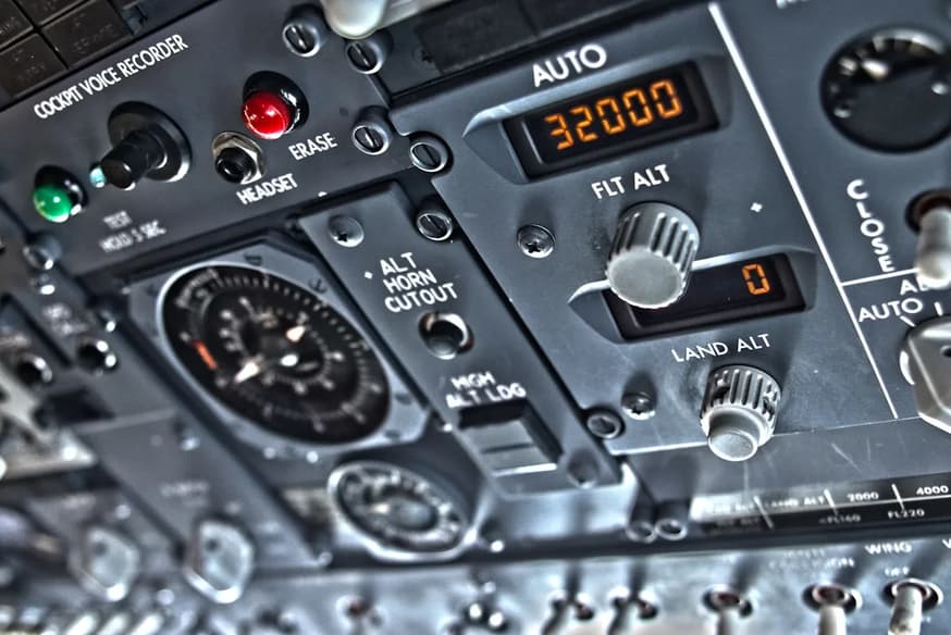 Melhor Joystick Thrustmaster em 2026: Top 5 Modelos