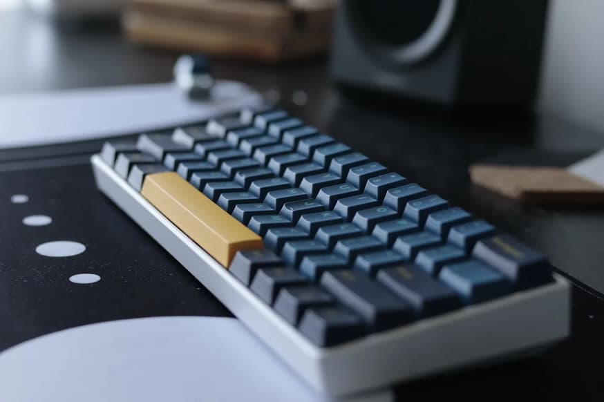 Melhor Teclado Mecânico 60% em 2026: Top 6 Compactos