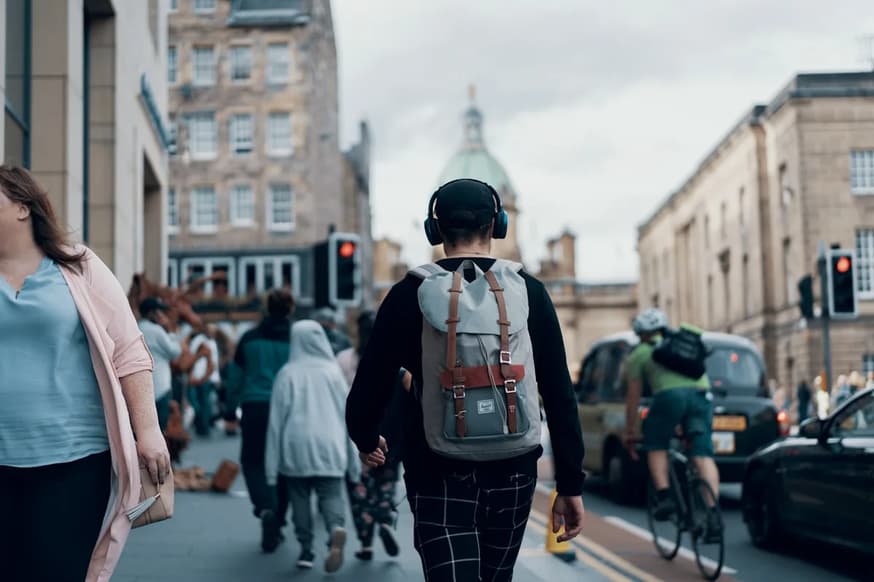 Mochila Targus Review: TSB966 Vale a Pena em 2026?