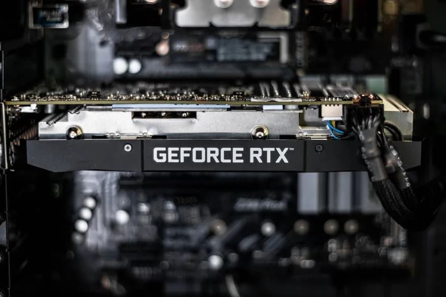 RTX 4060 ou RTX 4070: Qual Vale Mais a Pena em 2026?