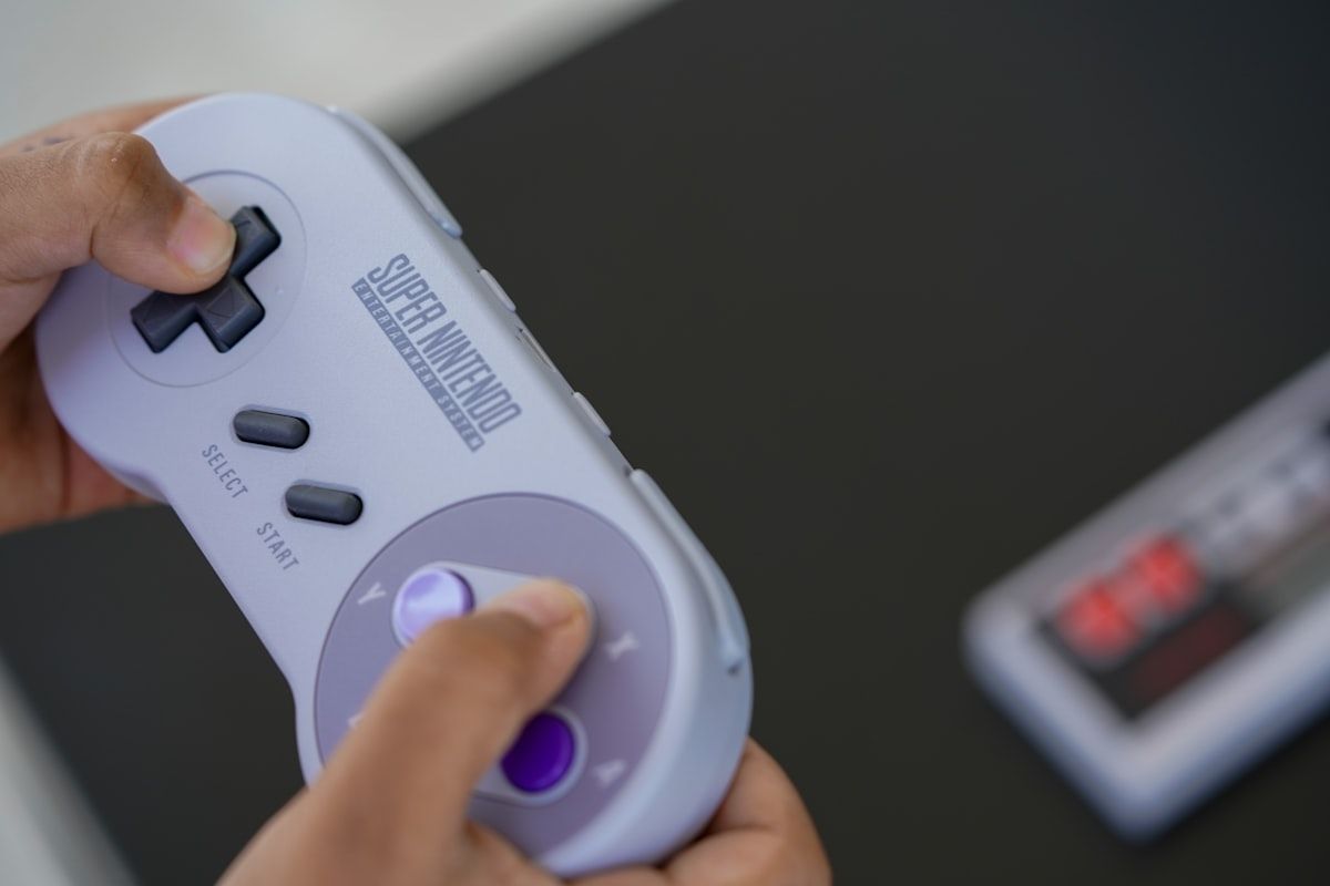 Controle remoto para emulador de PS2 no Android 2026 Controle remoto branco e cinza para jogos, ideal para emuladores de PS2 no Android
