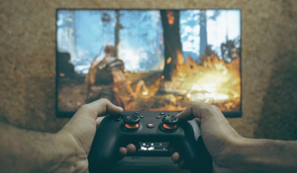 Impacto da tela e bateria em jogos de celular como Free Fire Tela e bateria influenciam no desempenho de jogos como Free Fire em celulares